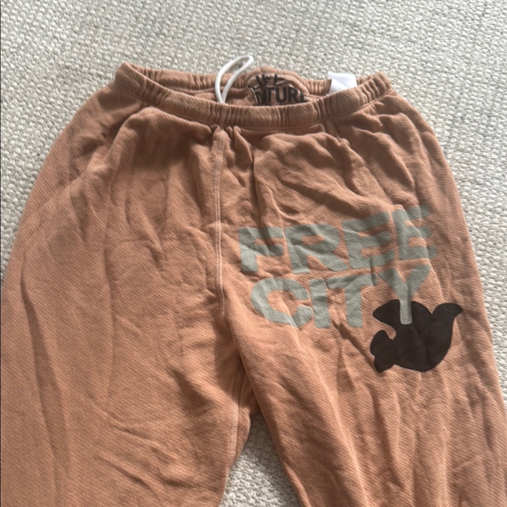 freecity Tan Sweatpants